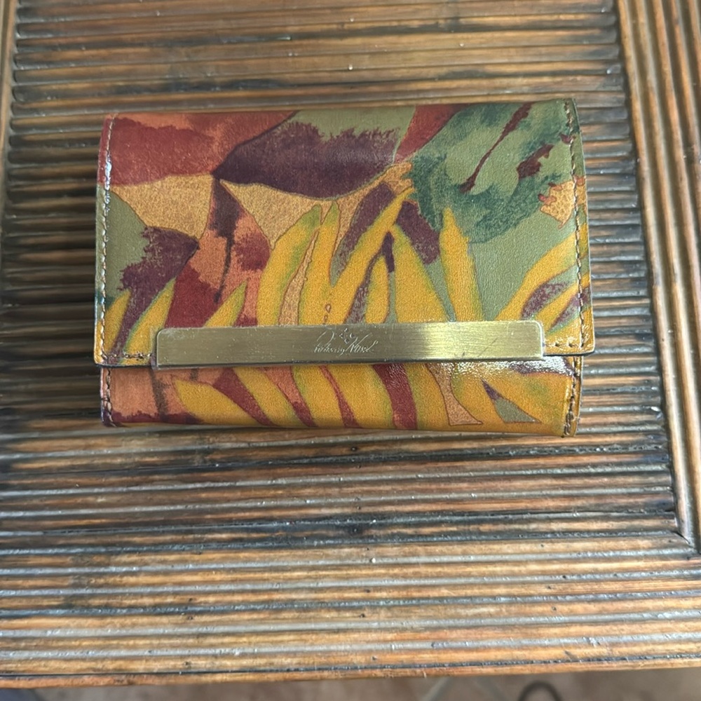 Patricia Mash wallet